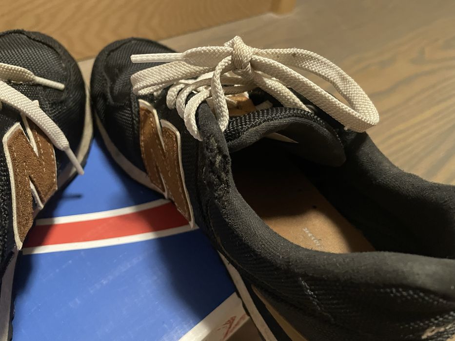 кросівки new balance 574 чорні (37р)