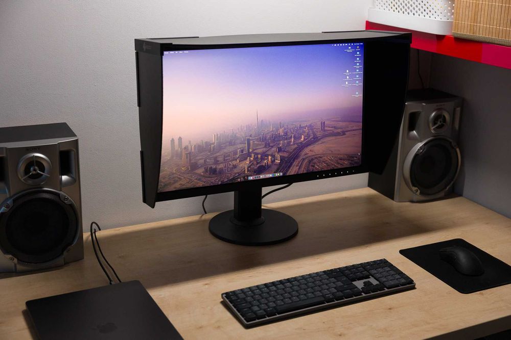 Monitor graficzny Eizo CG2730