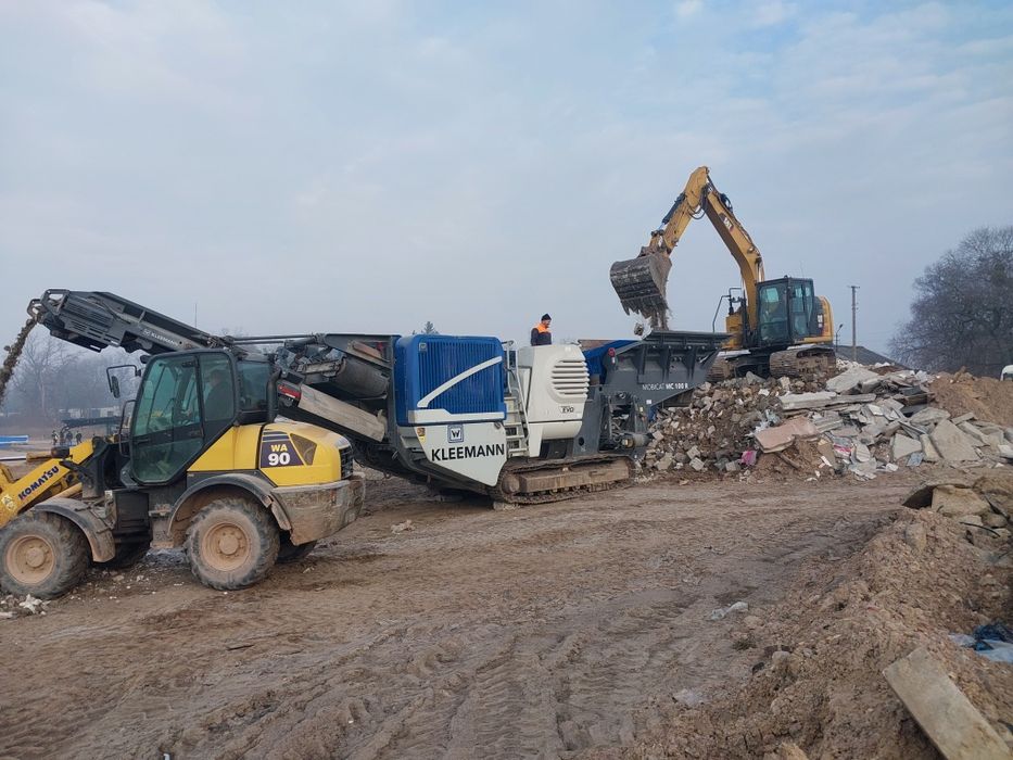 Usługi Wynajem Kruszarka/Przesiewacz wibracyjny Kruszenie Betonu Gruzu