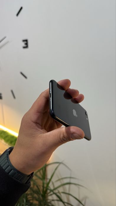 Iphone Se 2 64 Gb Black акб 100%