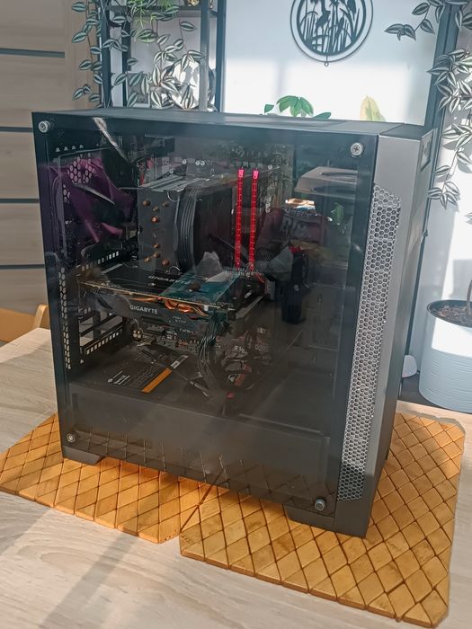 Komputer do Grania RX 580 | Ryzen 5 1600 | 8 GB Ram