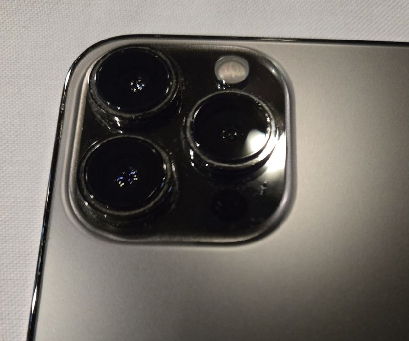 iPhone 13 pro max  256 GB graphite