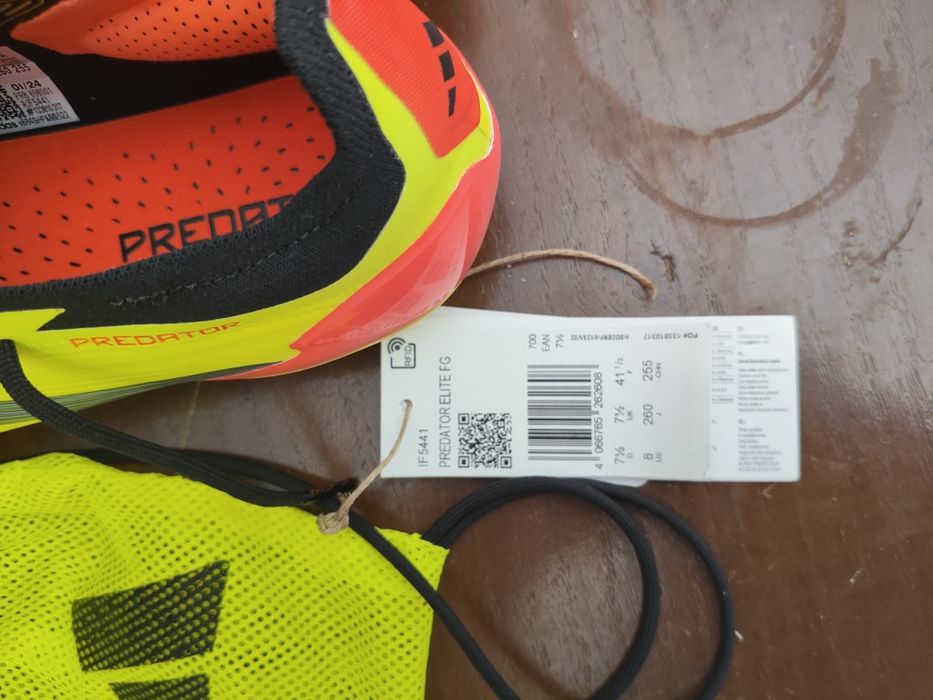 Chuteira adidas Predator elite FG