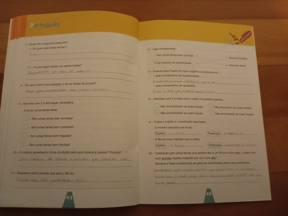 Livro escolar do 4° para o 5° ano