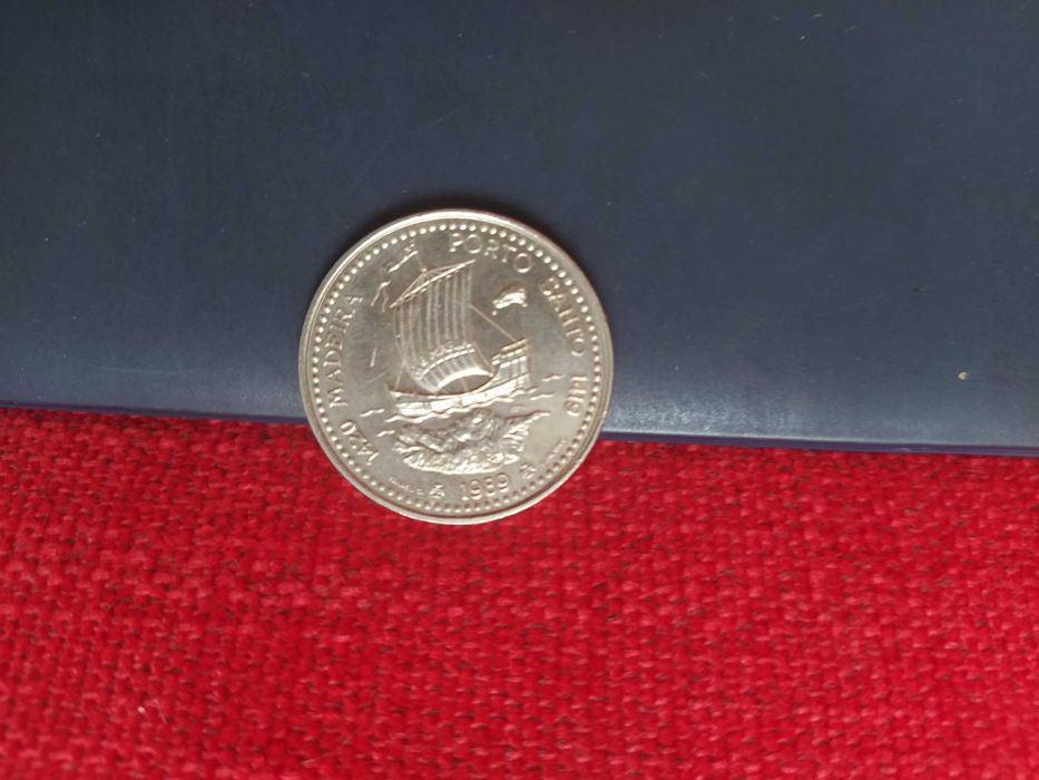 Vintage Portuguese Coin 100$00 – 1989 Porto Santo Madeira – 2nd Series