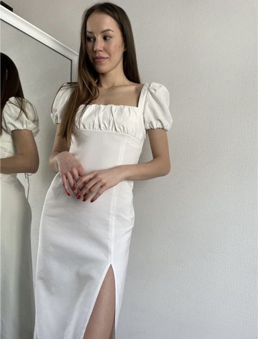 Лляна довга сукня Zara біла з розрізом на ніжці, розмір М