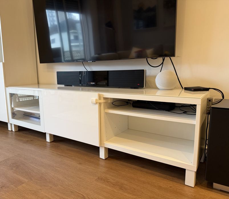 Movel TV  Bestå IKEA - URGENTE