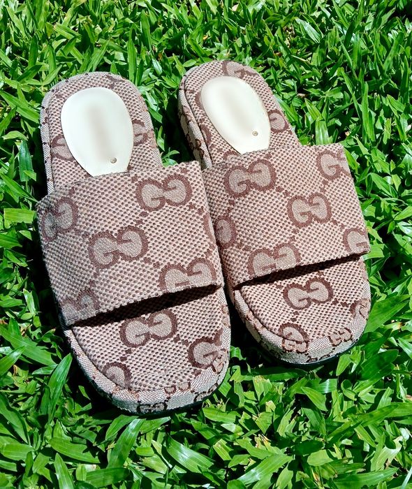 Sandálias / Mules Logótipadas Local, Muitíssimo Confortáveis, Bonitas