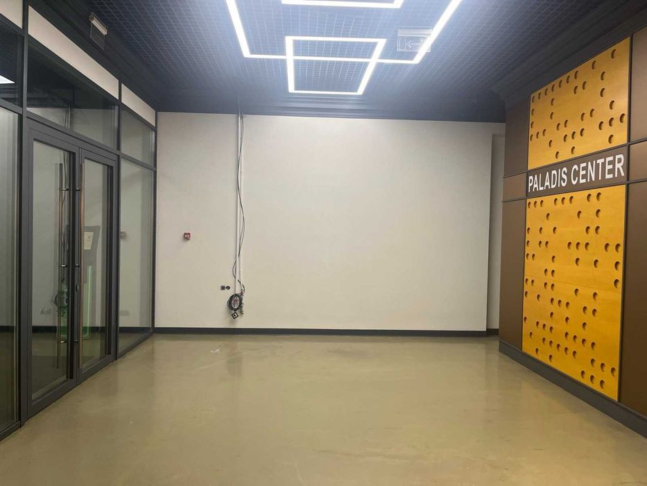 Шевченківський, Центр, Площа під Кав'ярню в холі Бізнес Центру