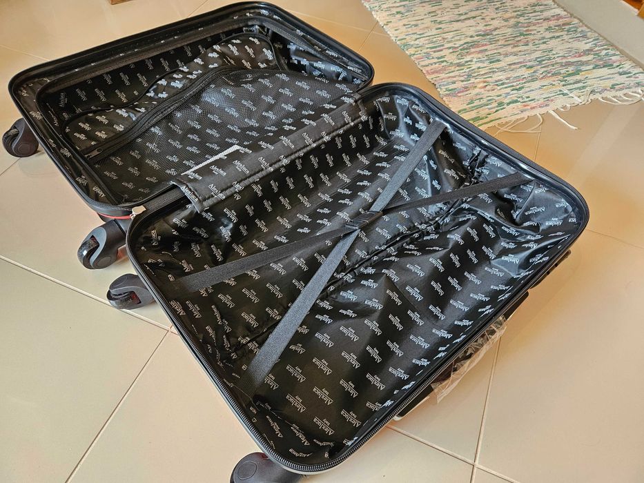 Mala de viagem italiana - Edição Limitada rara Coca cola - 4 rodas