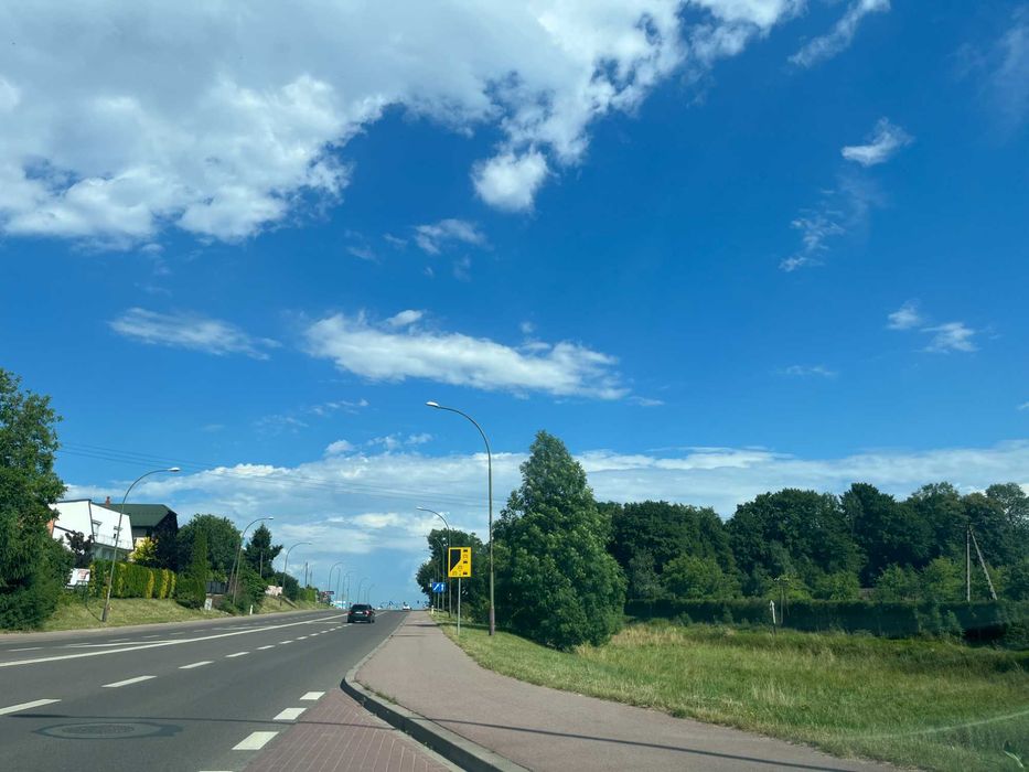 Sprzedam działka 14 ar komercyjna Krakowska Sanok przy drodze Dąbrówka