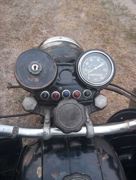 Продам мотоцикл  Днепр