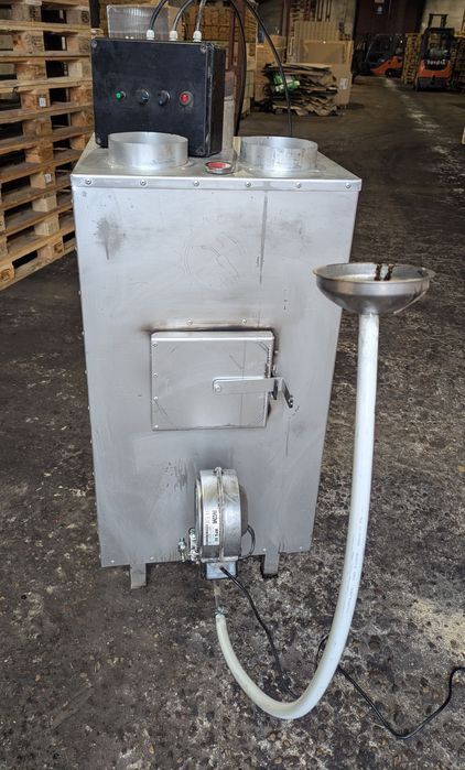 Piec nadmuchowy na oleje 20kw