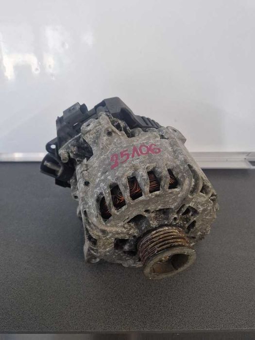 Citroen C4 Picasso II 1.6 E-HDI 13r.- Alternator