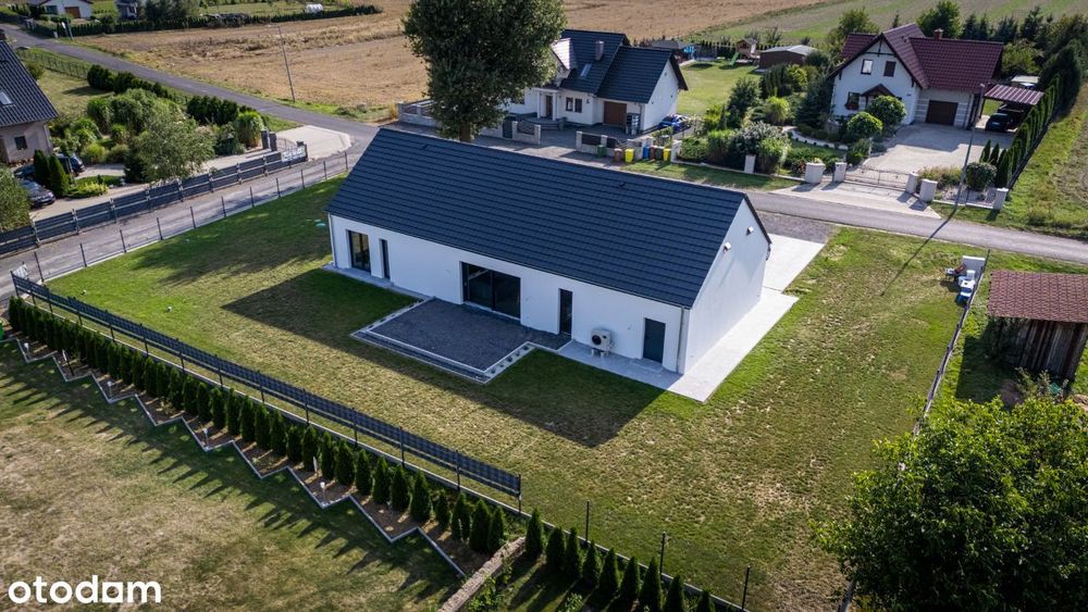 Nowoczesny dom w świetnej lokalizacji- blisko A4