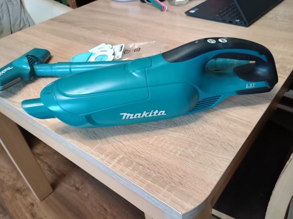 Odkurzacz makita DCL182