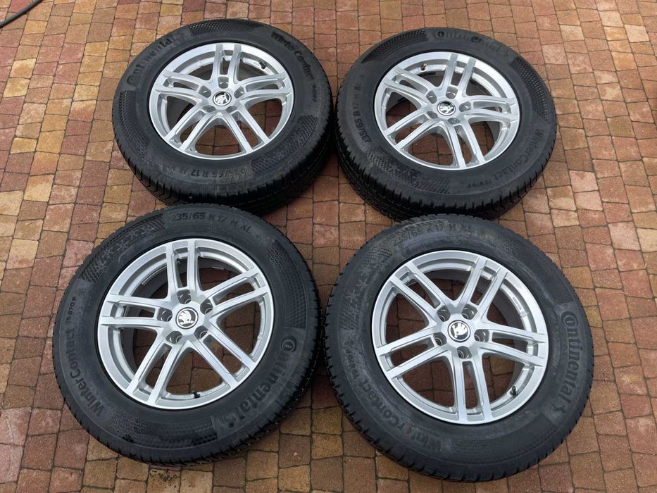 4150. Alufelgi 17" Audi Q5 FY Q3 A3 8P Tiguan Kodiaq 7J ET34 5x112 ładne proste
