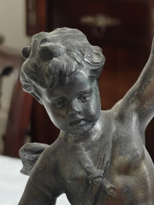 Relógio misterioso Junghans, estilo “Cupido”.