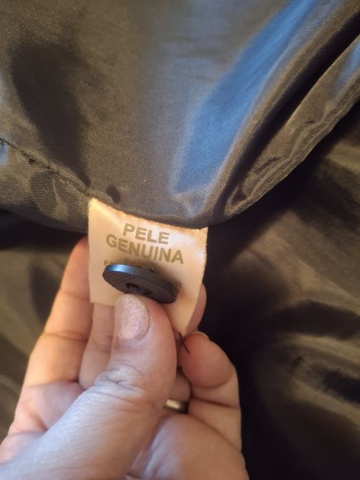 Casaco de pele genuína, em ótimo estado n.44 mas veste pequeno