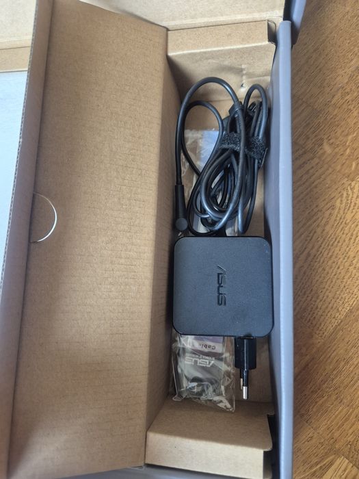 Ноутбук ASUS UX331U