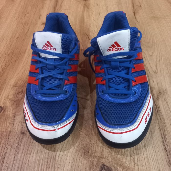 Кросівки для футболу