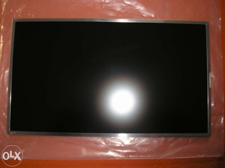 LCD Monitors Screen64740615151107121