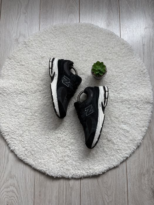 Женские Замшевые Кроссовки New Balance 2002R 38р(23.5см)