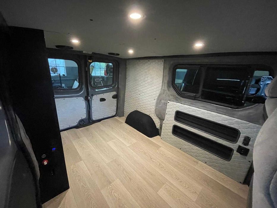 Kompleksowe zabudowy kempingowe, wszystkie auta dostawcze i terenowe