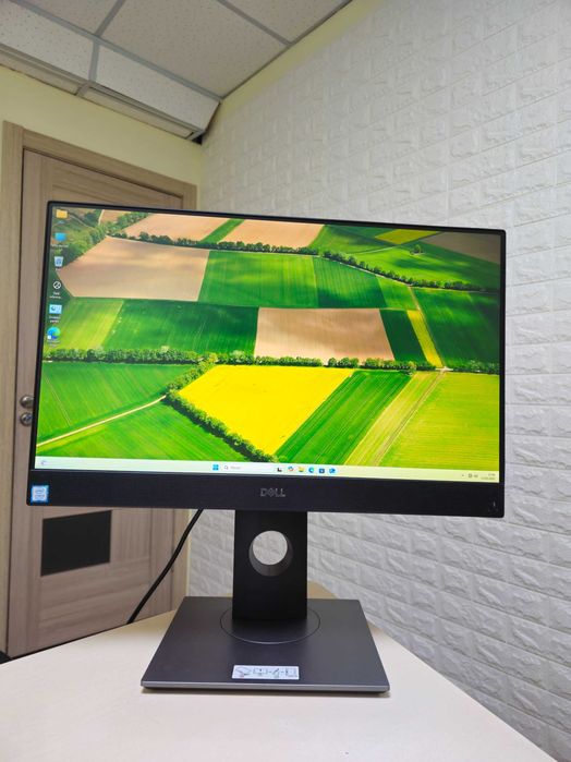 Моноблок DELL OptiPlex 7470 Core i5-8gen/DDR4 8Gb/SSD 256Gb (без веб-камери)