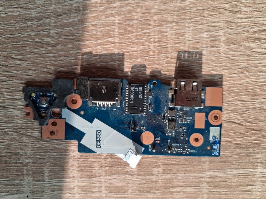 Płyta głowna Lenovo GE5B0 - 8gb RAM, i5 10210U