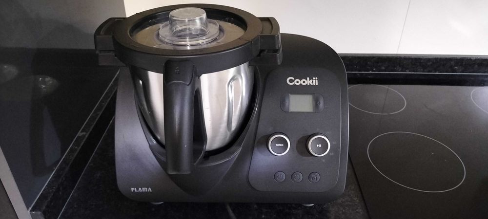 Robô de cozinha FLama