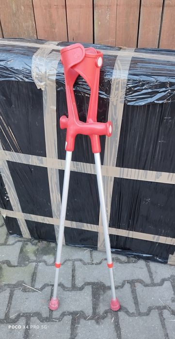 Kule rehabilitacyjne , transportowe inwalidzkie