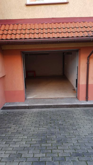 REZERWACJA Garaż centrum, zamknięty teren, prąd w cenie, 19,3 m²