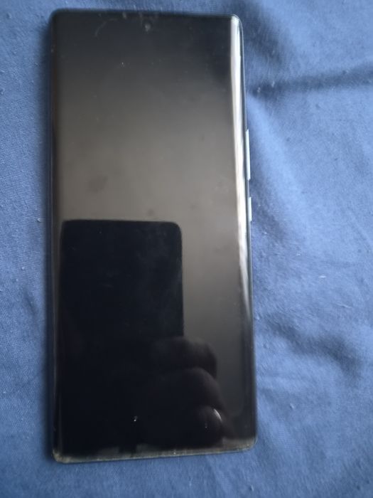 Infinix note 40 Pro +5g