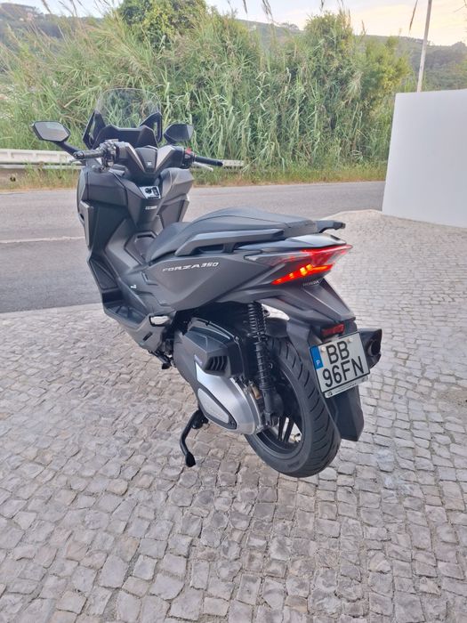 Honda Forza 350 2023 - RESERVADA