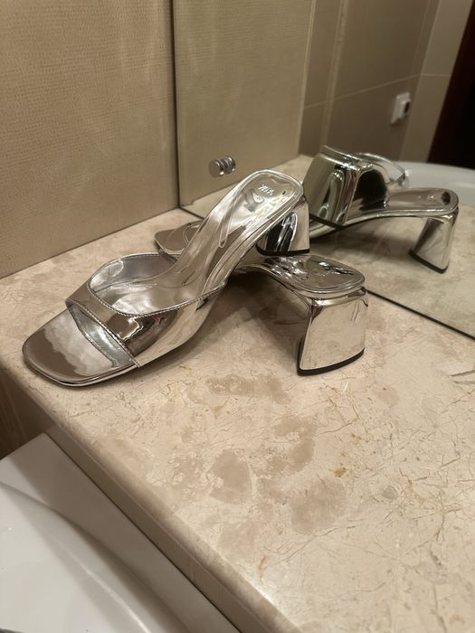 Zara новые