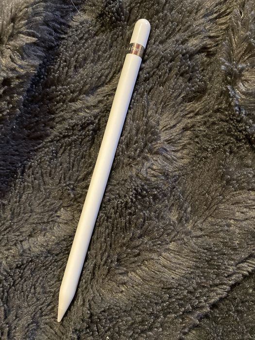 Apple pencil 1 б/у