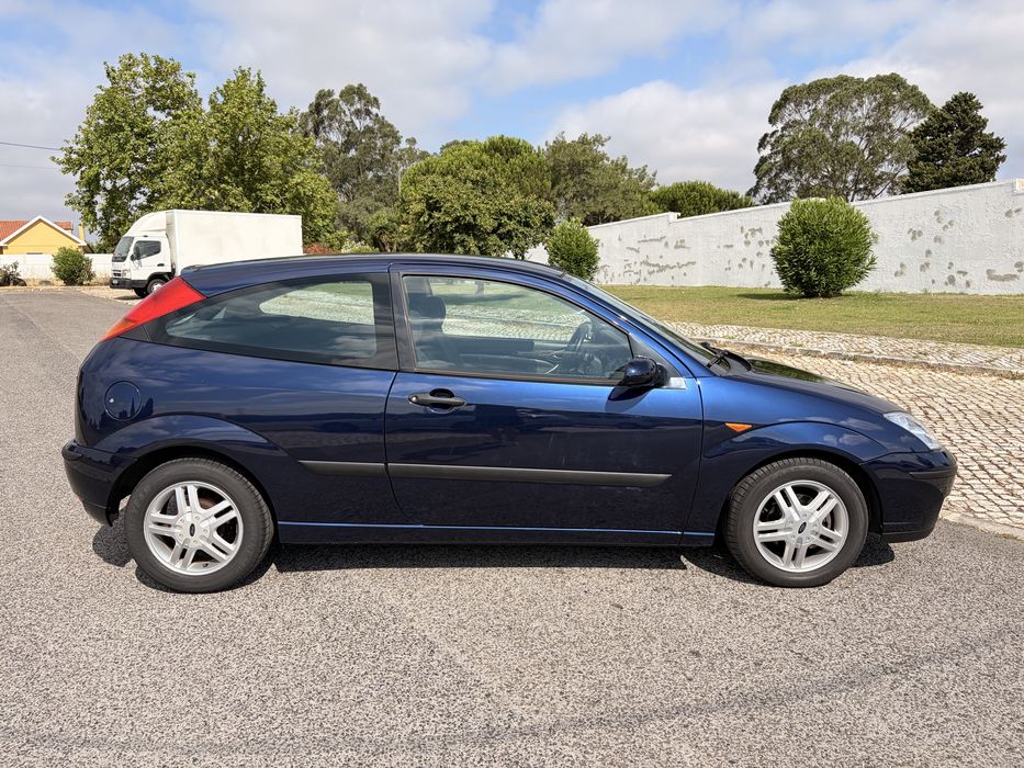 Ford Focus 1.8 / 115cv