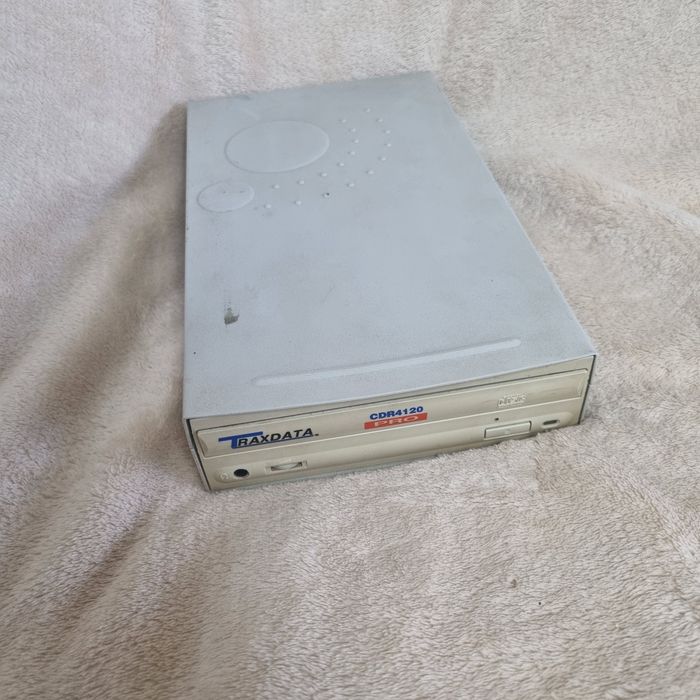 Traxdata CDR4120 PRO SCSI – Retro napęd CD-R