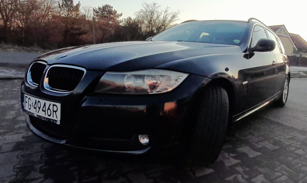 BMW e91 2.0 D 177km lift Czarny kombi