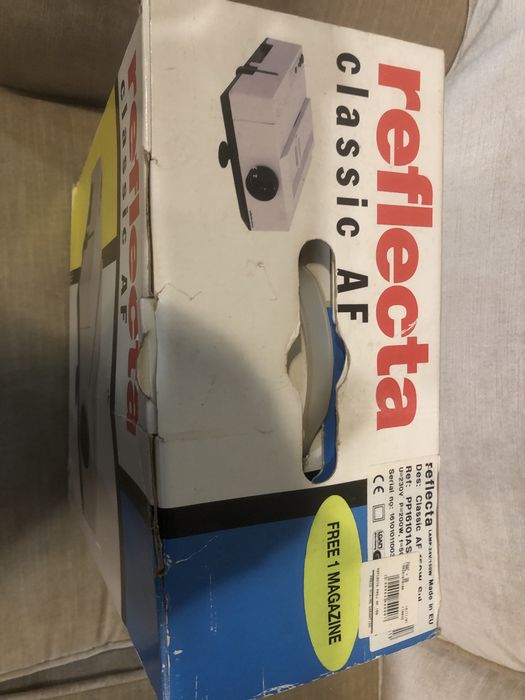 Projector de slides reflecta