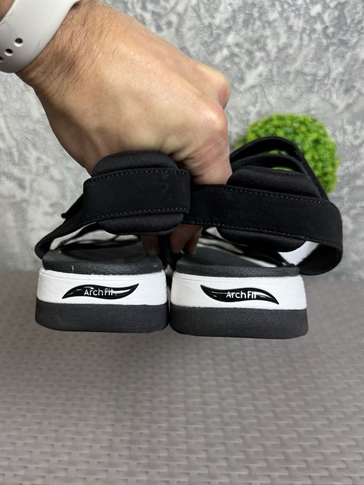 Skechers Arch Fit сандали босоножки 42 размер женские черные