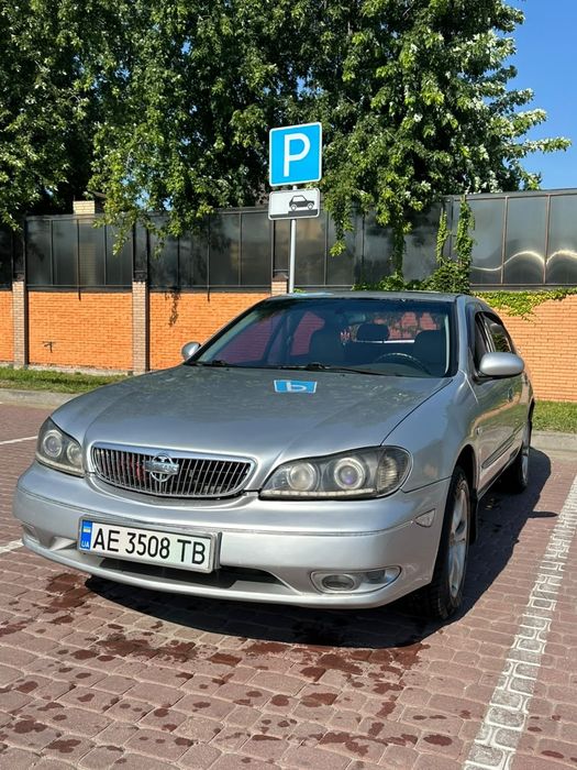 Nissan Maxima A33