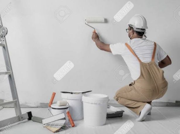 Precisa renovar seu imóvel, fale conosco,, fazemos pinturas e reparaçõ