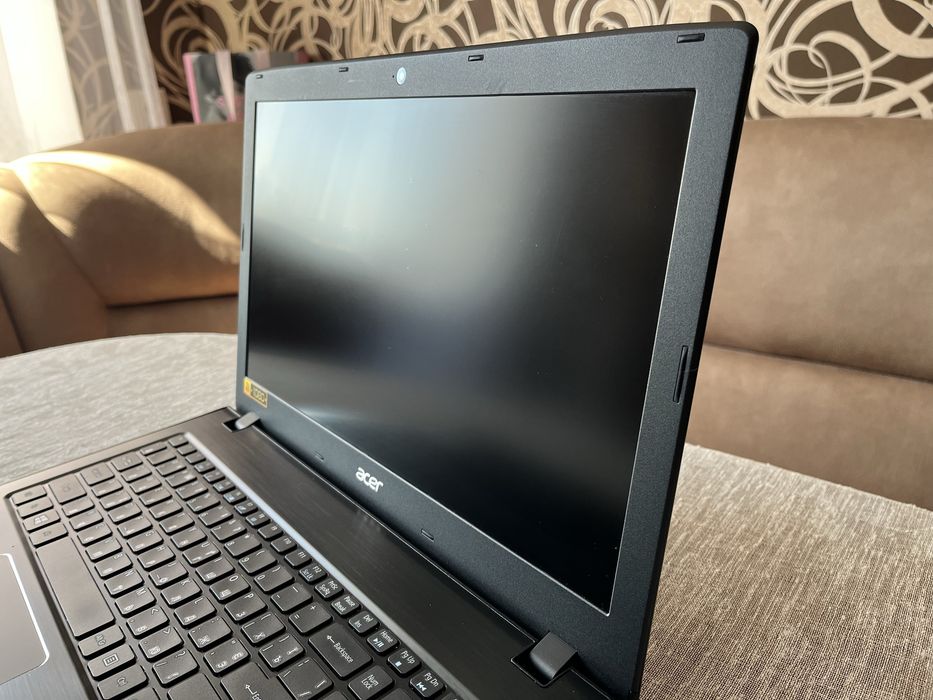 Игровой ноутбук 15.6" Acer Aspire Е15 на Intel i7-7500U с Nvidia 940MX / 8ОЗУ / 256SSD / FullHD