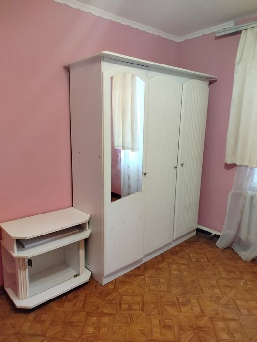 Сдам 4к  квартиру посуточно