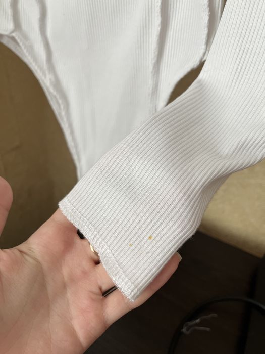 Продам біле боді