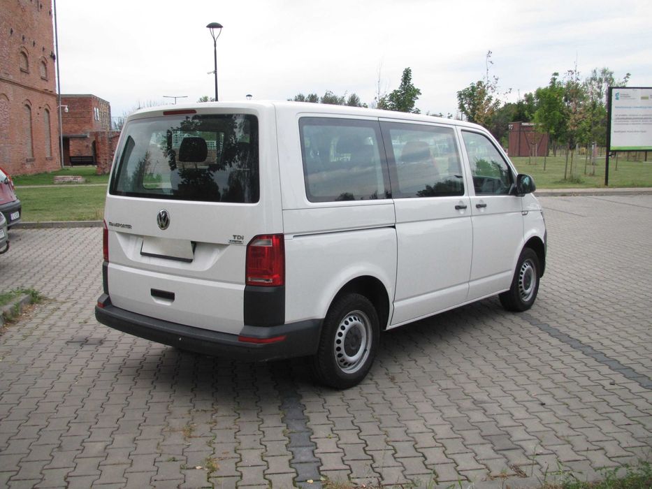 sprzedam ładnego busa.