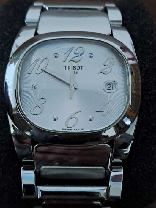 Relógios TISSOT e CK - para reparação