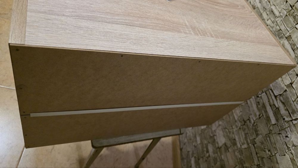 Кухня нова, кухонний шкафчик